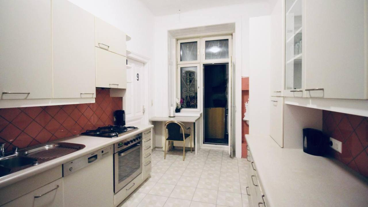 Modern Double Room Js B ウィーン エクステリア 写真