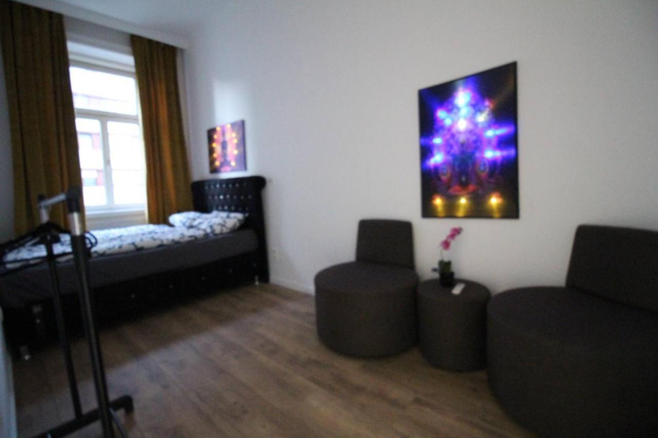 Modern Double Room Js B ウィーン エクステリア 写真