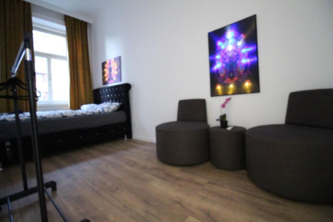 Modern Double Room Js B ウィーン エクステリア 写真